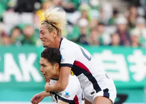 کابوس نزدیک پرسپولیس؛ رقابت نفس‌گیر قهرمانی جی لیگ در دقایق پایانی!