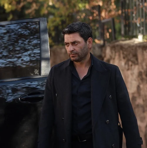 استایلها در سریال شهر دور