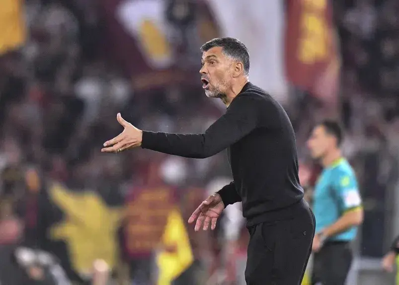 سرجیو کونسیسائو: خیانت مدیریت میلان، نه بازیکنان! راز پشت پرده مربی پرتغالی افشا شد