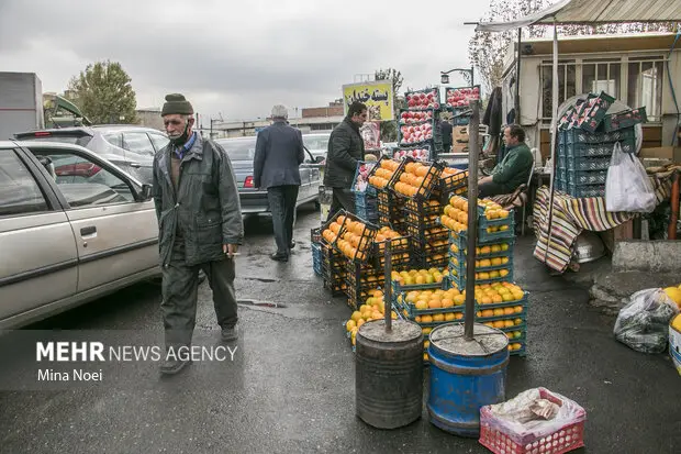 برخورد سلیقه‌ای مأموران سد معبر؛ دستفروشان گرگان در چه شرایط ناعادلانه‌ای گرفتار شده‌اند؟