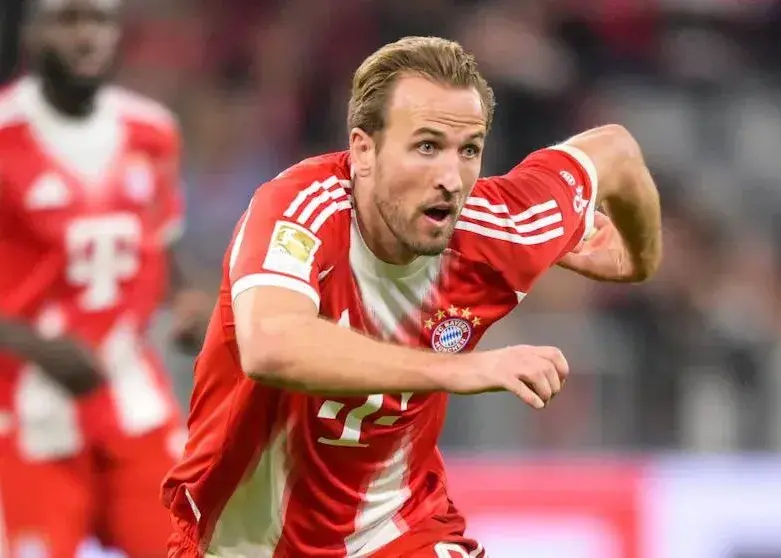 هری کین ستاره فوتبال در رقابتی نفس‌گیر با اسطوره گلف جهان؛ دیداری که همه را شگفت‌زده کرد!