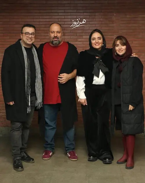 نرگس محمدی با کلاه پیلباکس