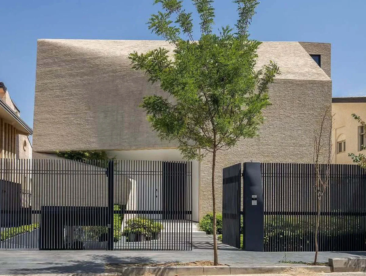 ویلا در شهرک غرب با طراحی منحصربه‌فرد همه را شگفت‌زده کرد!