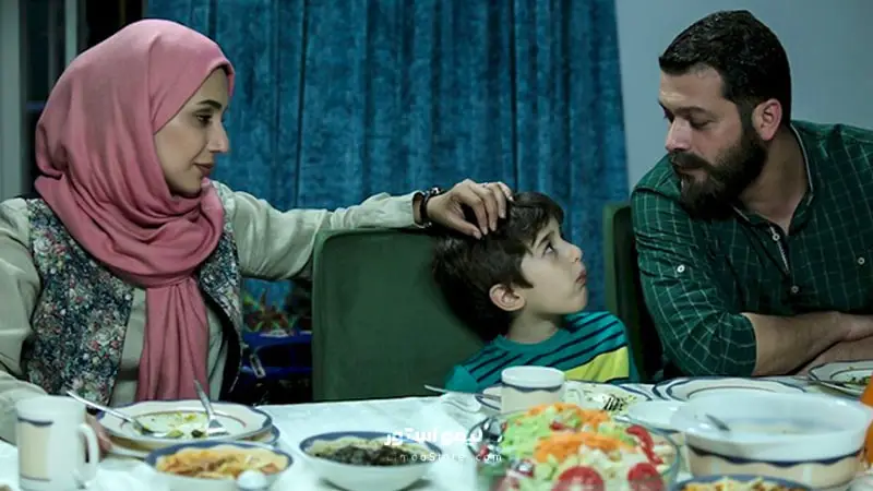 تصویر نادر مارال سریال آنام با چادر نماز در حرم امام رضا (ع) که همه را شگفت‌زده کرد!