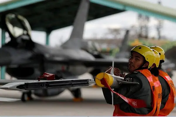 دولت ترامپ بزرگ‌ترین قرارداد تسلیحاتی تاریخ با تایوان را کلید زد!