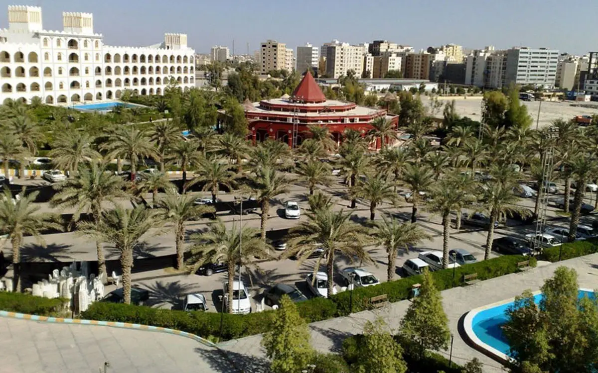 تصویری از بندرعباس که قلب کاربران را تسخیر کرد؛ وقتی طبیعت و شهر در هم آمیختند!