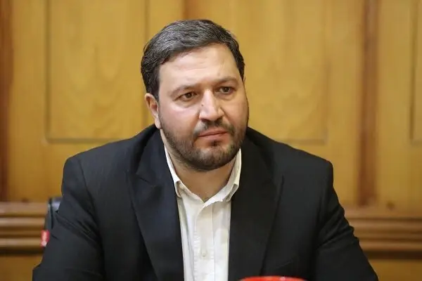 رشیدی: مدیران در فیروزآباد بر خود سخت بگیرند تا مشکلات مردم برطرف شود