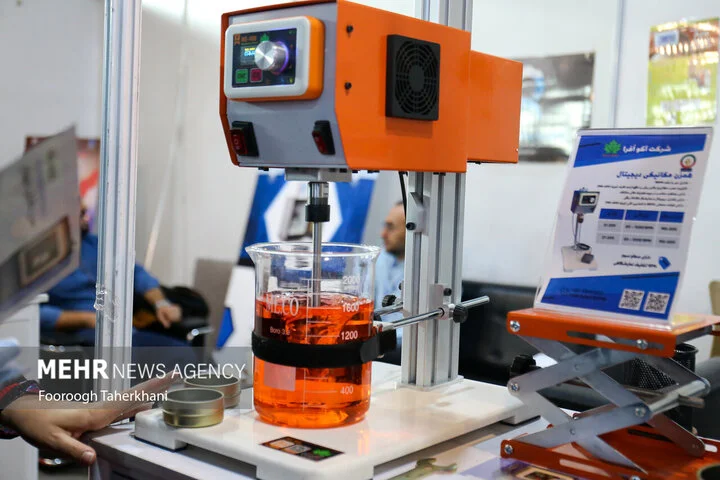 فروش بی‌سابقه ۲.۵ همت تجهیزات دانش‌بنیان در ۱۲ دوره نمایشگاه ایران‌ساخت؛ راز موفقیت کجاست؟