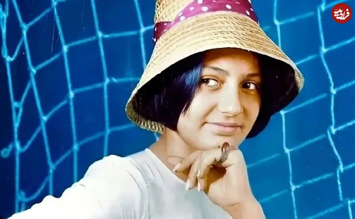 تصاویر دیده‌نشده گوگوش در سفر حج 26 سالگی‌اش؛ سفری به سال 1355 که همه را شگفت‌زده کرد!