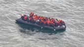 کشف ۱۸ جسد در قایق مهاجران سرگردان در آب‌های متلاطم یونان؛ داستانی تلخ از امید و ناامیدی