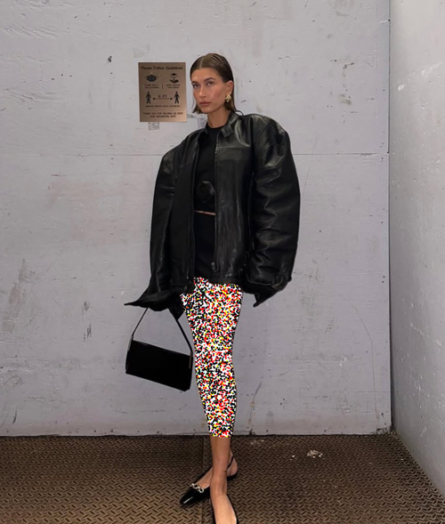 کتهای چرم هیلی بیبر