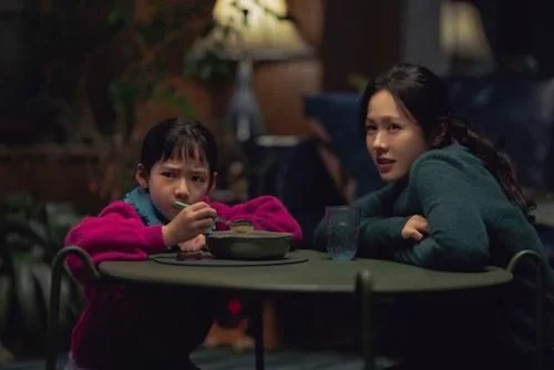 استایل کاراکترهای فیلم چارهای نیست