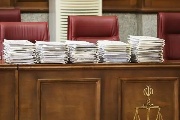 پرونده فرزندان معاون اول سابق قوه قضائیه ۱۶ محکوم دارد