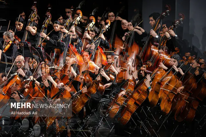 آلبوم‌ها در پاییز، تک آهنگ‌ها را پشت سر گذاشتند؛ سلطه بی‌چون و چرای سلبریتی‌ها در موسیقی ایران