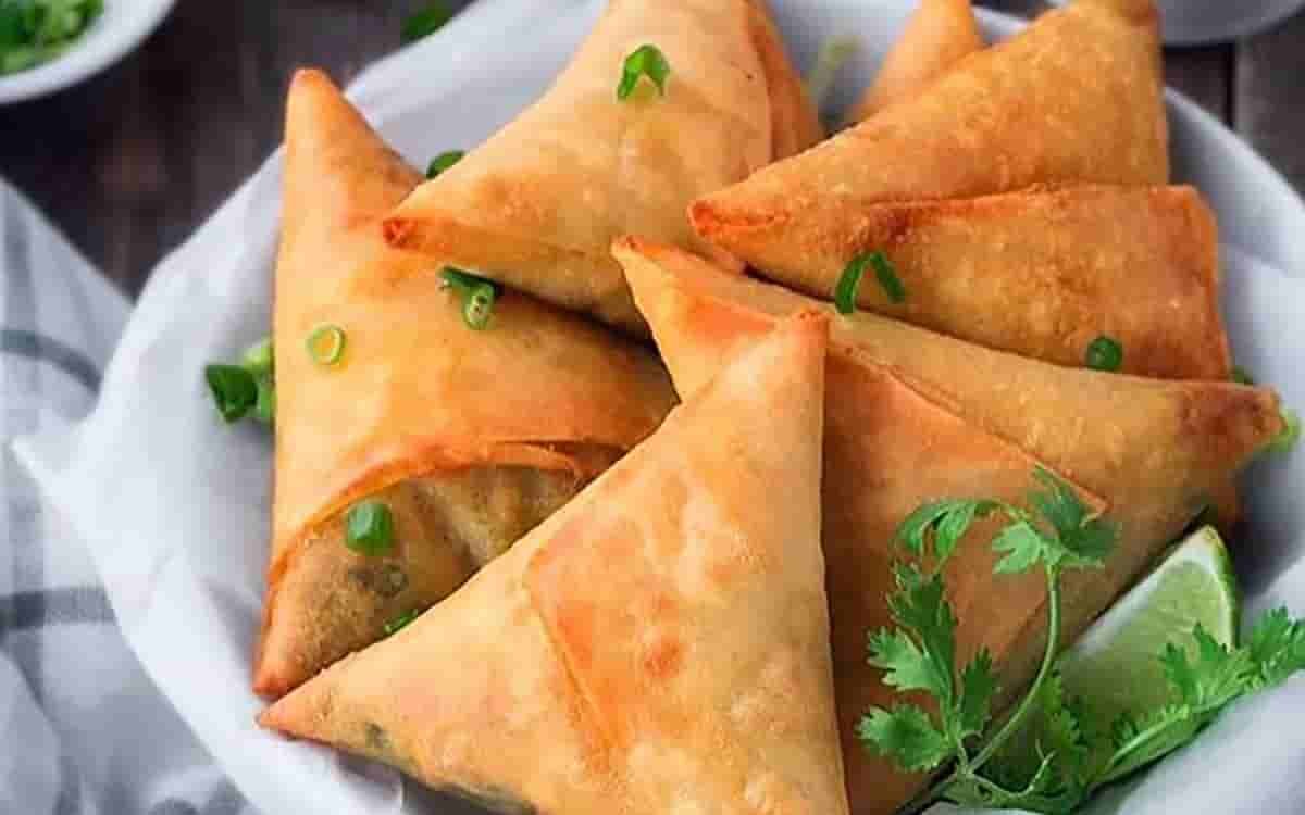 سمبوسه گیاهی بدون روغن؛ راز یک میان‌وعده سالم و خوشمزه که همه جا حرفش است!