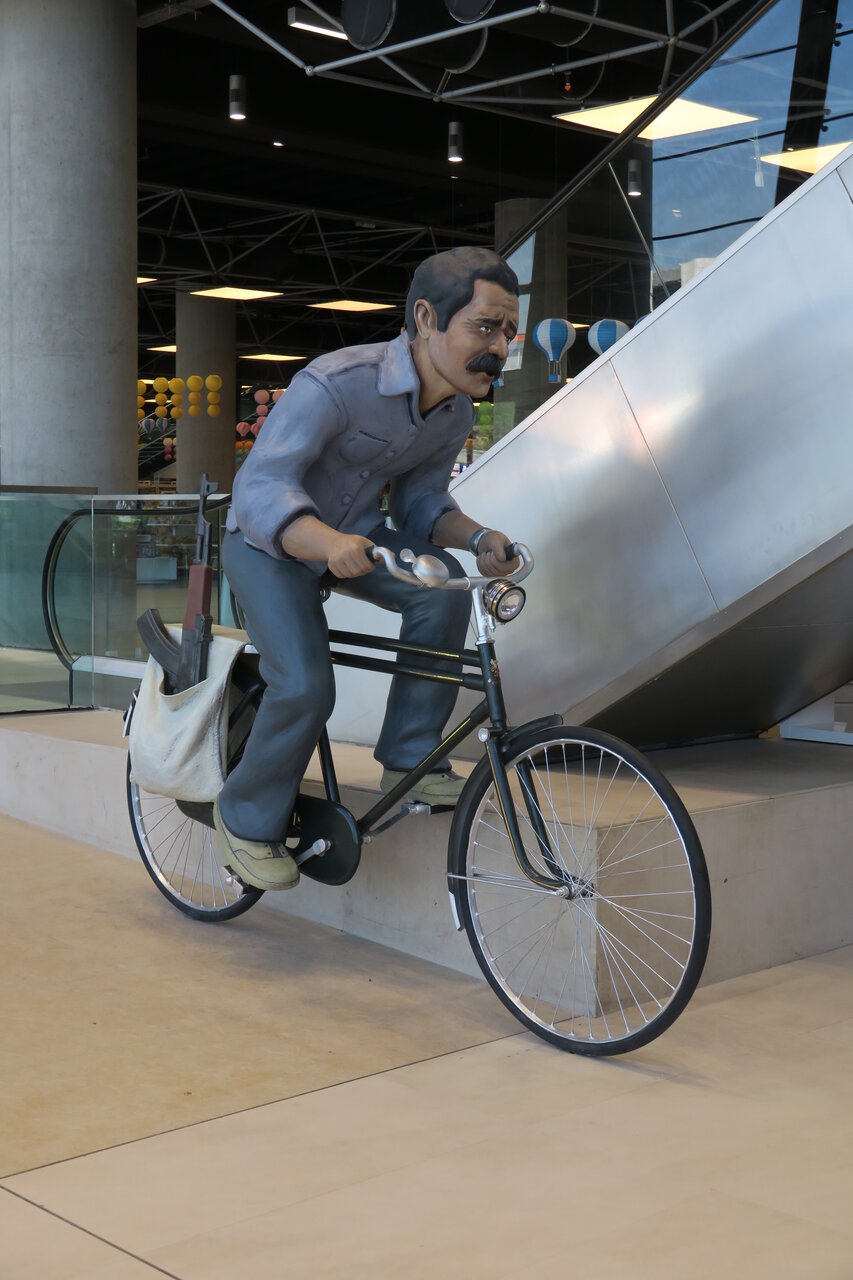 نگاهی به قهرمانان گمنامی که حماسه آفریدند