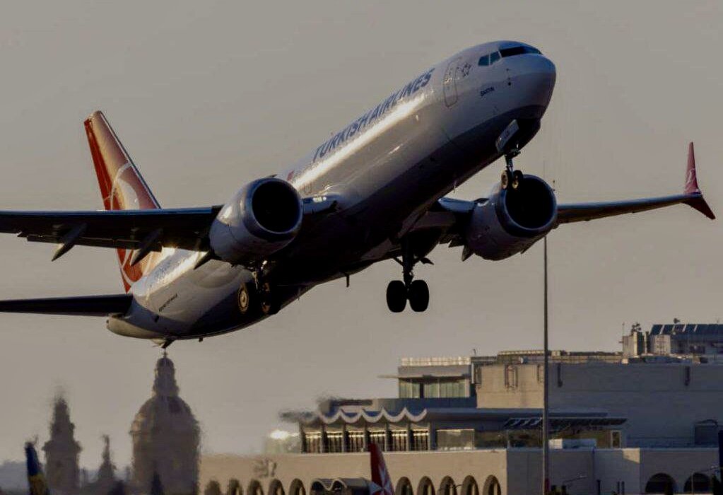 فرودگاه ویلنیوس بار دیگر به خاطر اشیاء پرنده مشکوک تعطیل شد؛ ماجرا چیست؟