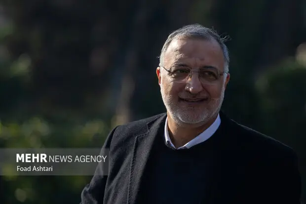 زاکانی خبر داد: تبدیل ۵ پادگان تهران به فضای سبز و کاهش ۵۰ درصدی هزینه‌های پایتخت!