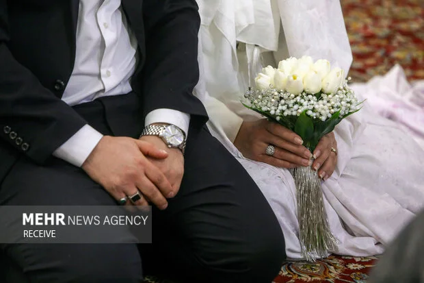 معجزه ازدواج برای دانشجویان آزاد؛ شهریه‌ها به نصف یا صفر می‌رسد!