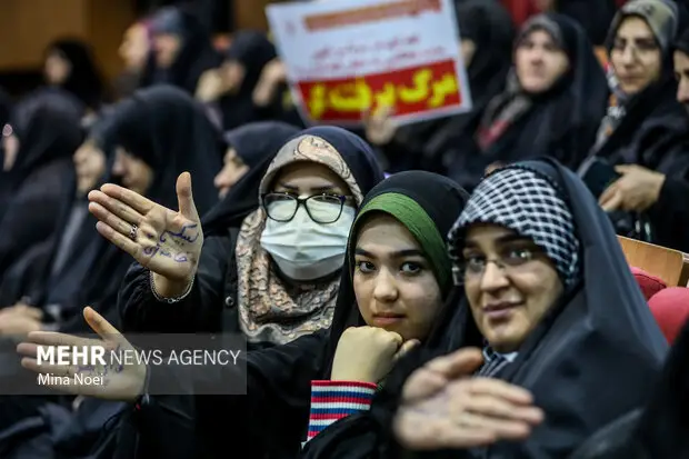 ۹دی؛ از بصیرت دینی تا مسئولیت نسلی