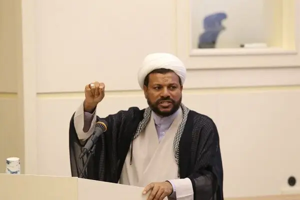 نماز و اقامه آن عامل اقتدار و مقاومت است