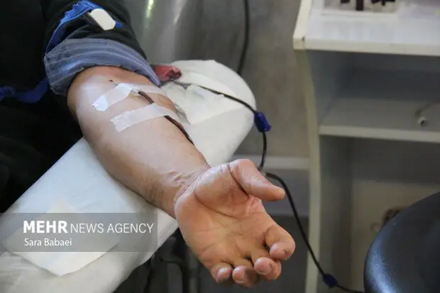 تیم انتقال خون کرمانشاه برای نجات جان‌ها به کنگاور رفت!