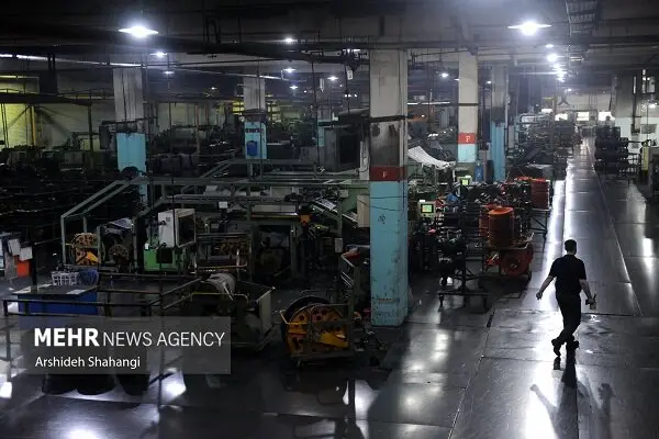 زنگ خطر تورم تولیدکننده؛ گرانی از کارخانه تا سفره مردم چطور جان اقتصاد را تهدید می‌کند؟