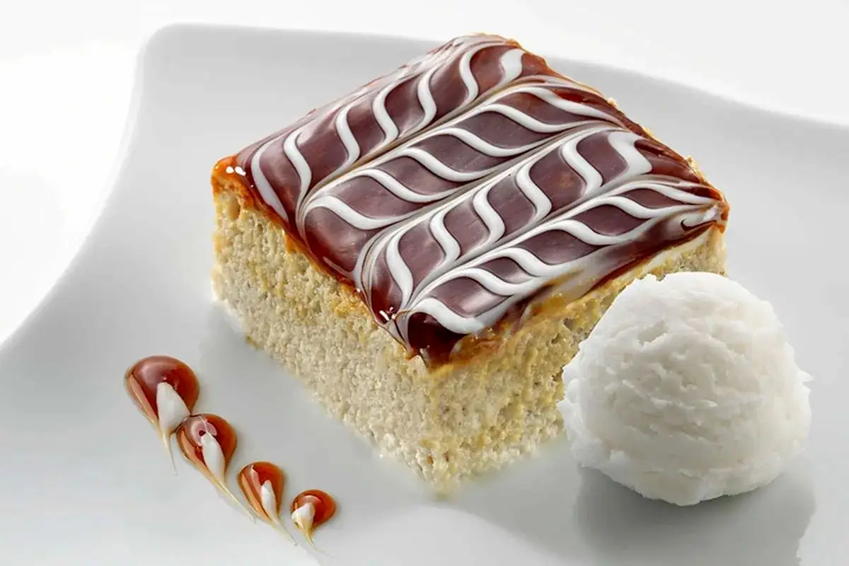 طرز تهیه تریلچه؛ دسر سه شیری خوشمزه و محبوب ترکیه‌ای که همه عاشقش شدند!