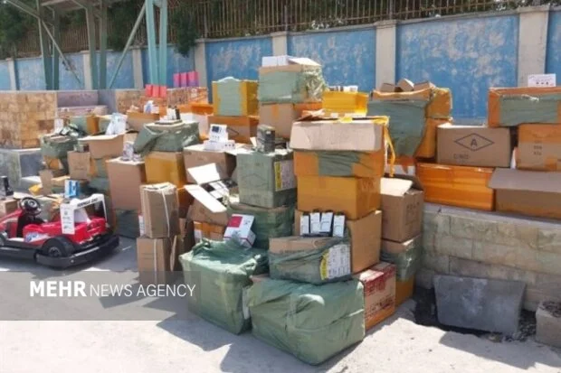 کشف بی‌سابقه ۲۶۱ میلیارد ریال کالای قاچاق در سیستان و بلوچستان؛ ۴۱ قاچاقچی دستگیر شدند!