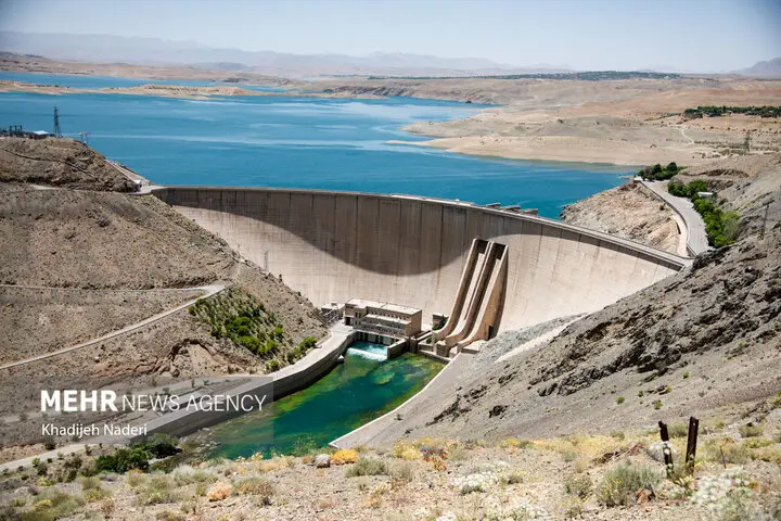 بحران آب همچنان جدی؛ بارش‌ها به نصف هم نرسیدند!