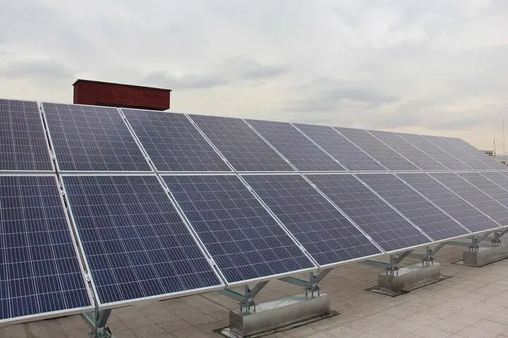 ۴۴۴ طرح نیروگاه خورشیدی در بوشهر؛ گامی بزرگ برای توانمندسازی اقشار آسیب‌پذیر