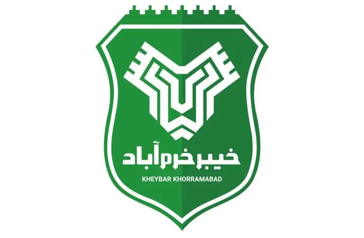 باشگاه خیبر به خاطر داوری جنجالی بازی با استقلال دست به شکایت زد!