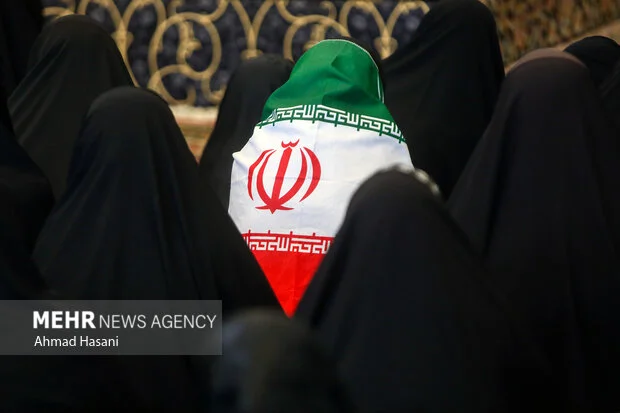 انقلاب اسلامی چگونه کرامت زن را دوباره زنده کرد؟ از سیره فاطمی تا قدرت‌نمایی امروز زنان ایرانی