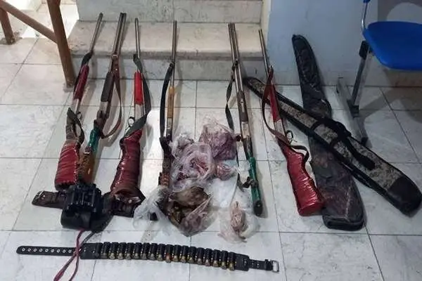 کشف ۶۰ فقره دام شکار غیرمجاز در مازندران؛ شکارچیان در تله محیط زیست گرفتار شدند!