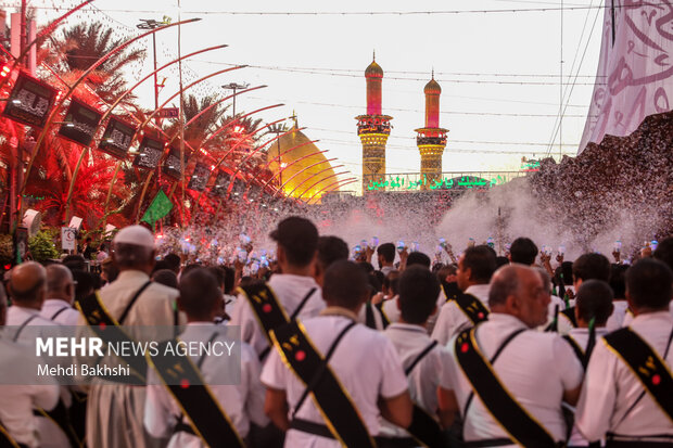 روایت دل‌های مشتاق از نذر زیارت؛ وقتی آرزوها به مشهد، کربلا و مکه می‌رسد
