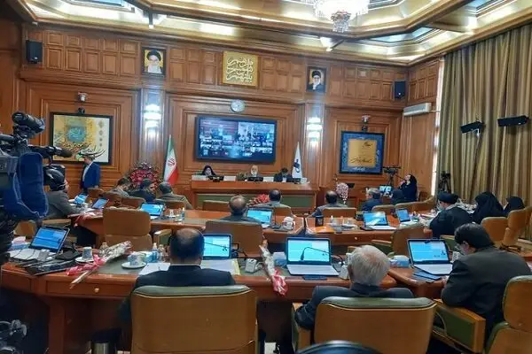 جنجال در شورای شهر تهران؛ اختلاف بر سر زمان تذکرات بالا گرفت!