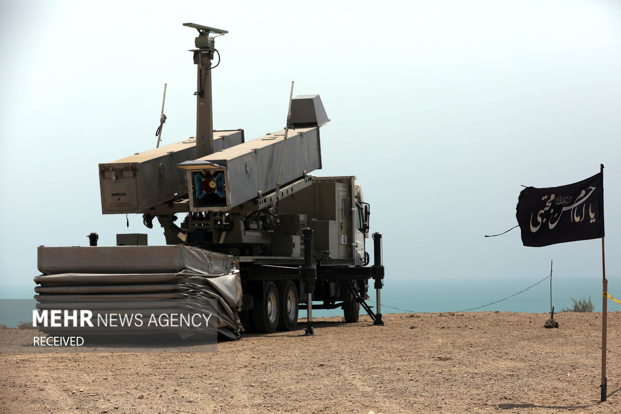 پیام قاطع رزمایش«اقتدار»نیروی دریایی سپاه از «نواب» تا موشک‌های دوربرد