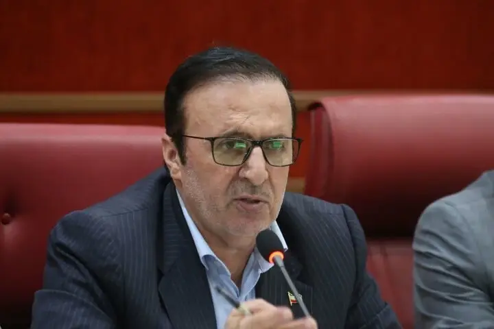 استاندار قزوین: شبکه بانکی باید وارد میدان حل بحران اقتصادی استان شود