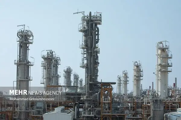 چرا ۲۳ درصد ظرفیت گاز پتروشیمی‌ها همچنان بلااستفاده مانده است؟