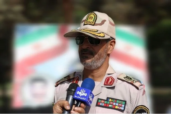 انهدام باند قاچاقچیان در سیستان‌وبلوچستان؛ کشف ۲۴۳ کیلوگرم مواد مخدر و ۲ قبضه سلاح در مرزها