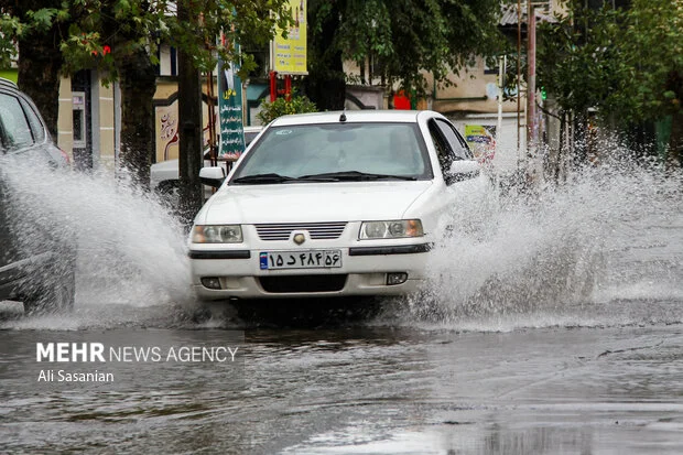 استاندار خوزستان در دل سیلاب‌های وحشتناک لالی؛ دستور فوری برای بازسازی صادر شد!