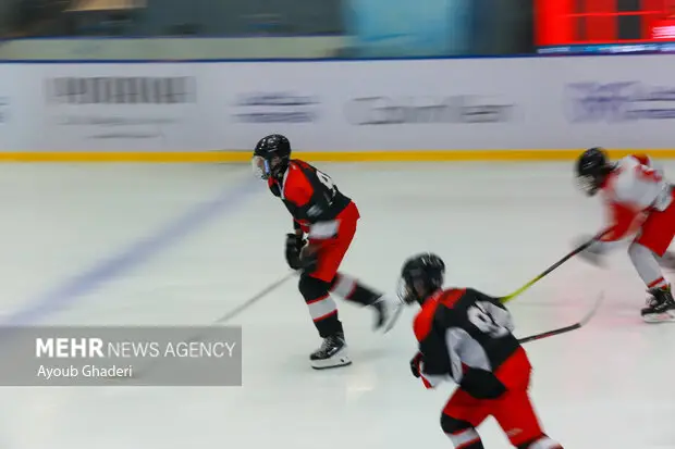 طاهری پورفرد اعلام کرد: هاکی روی یخ و کشتی؛ استعدادهای درخشان پیشوا که نباید از دست بروند!