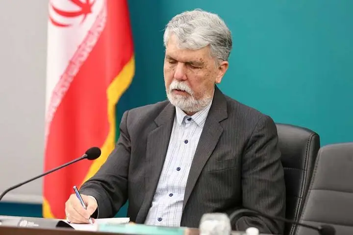 وزیر ارشاد: برگزاری هفدهمین مسابقات قرآنی مدهامتان افتخاری بزرگ است