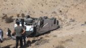 افزایش مصدومان واژگونی اتوبوس تهران-یاسوج به ۱۸ نفر؛ نجات معجزه‌آسای راننده از دره!