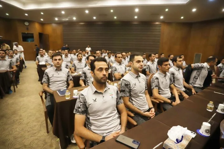 سمینار دانش‌افزایی داوران لیگ برتر؛ آزمون سخت و ارزیابی ویژه در نیم‌فصل!