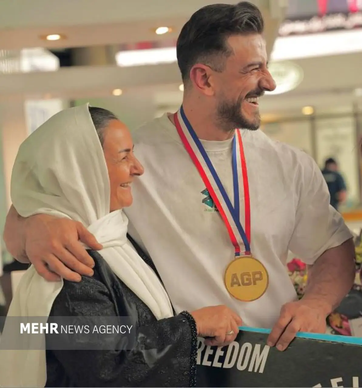 روزهای خیلی سختی را پشت سر گذاشتم/ فراتر از یک باشگاه برای استعدادیابی