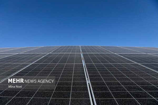 آغاز اعطای تسهیلات ویژه برای ساخت نیروگاه‌های خورشیدی در فارس؛ فرصت طلایی سرمایه‌گذاری!