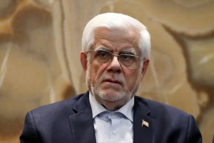 عارف خبر داد: حمایت ویژه دولت از شرکت‌های دانش‌بنیان در مسیر پیشرفت علمی کشور