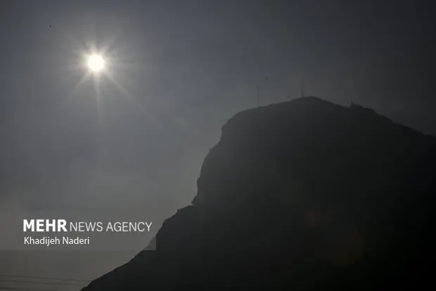 هوای اصفهان در وضعیت قرمز؛ نفس کشیدن سخت شد!