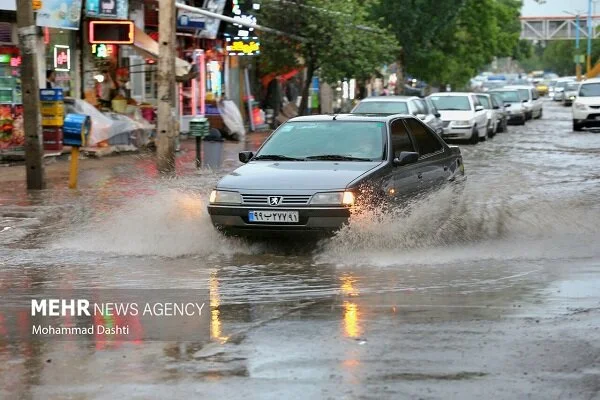 بارش‌های سنگین در ۱۵ استان؛ هشدار فوری سیلاب و اختلال در جاده‌ها صادر شد